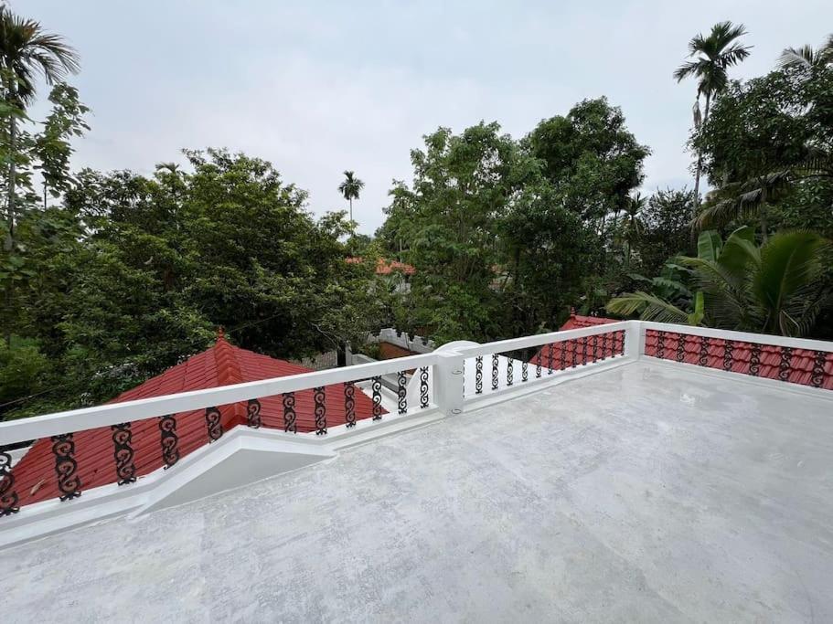 Villa Kalarikkal House Kochi Exterior foto